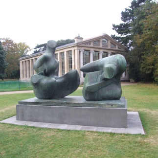 Two Piece Reclining Figure: Points, 1969